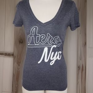 Aeropostale V v-neck logo tee